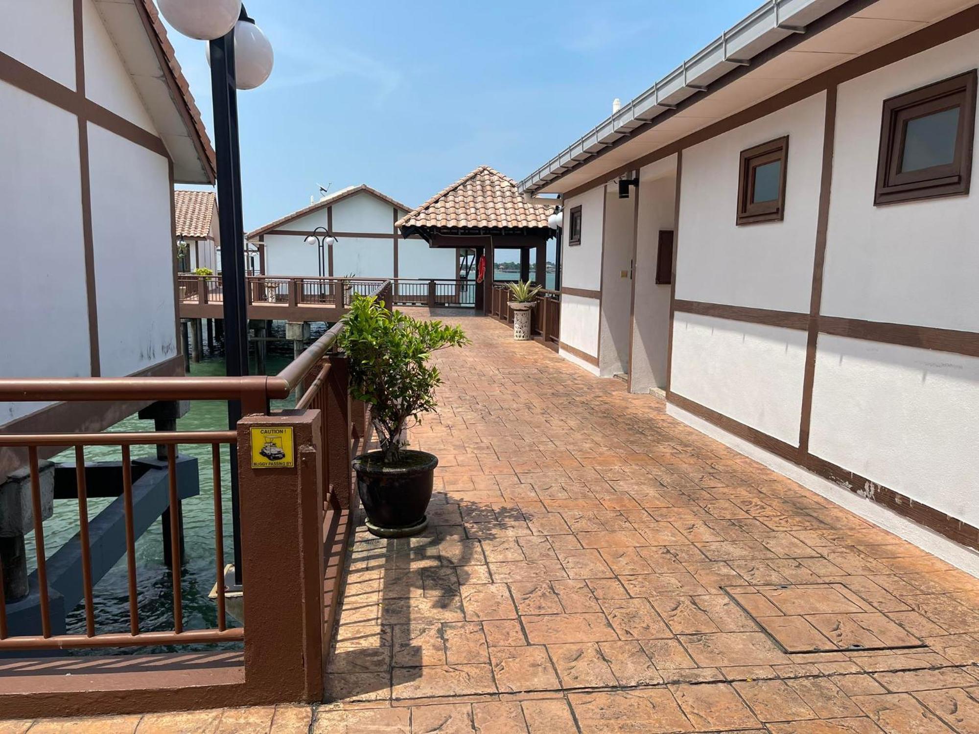 Water Chalet Port Dickson- Private Exterior foto